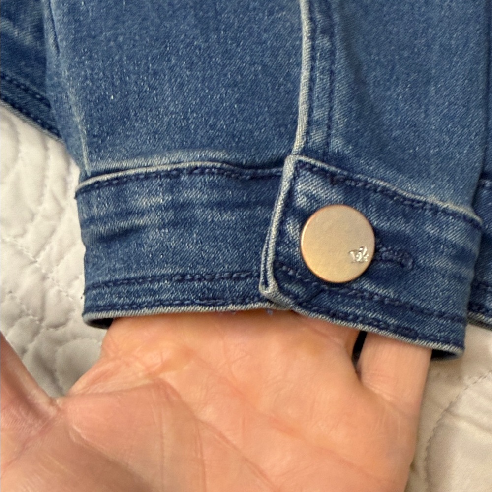 NWT Diane Gilman Blue Denim Jacket with stretch. - Picture 5 of 11